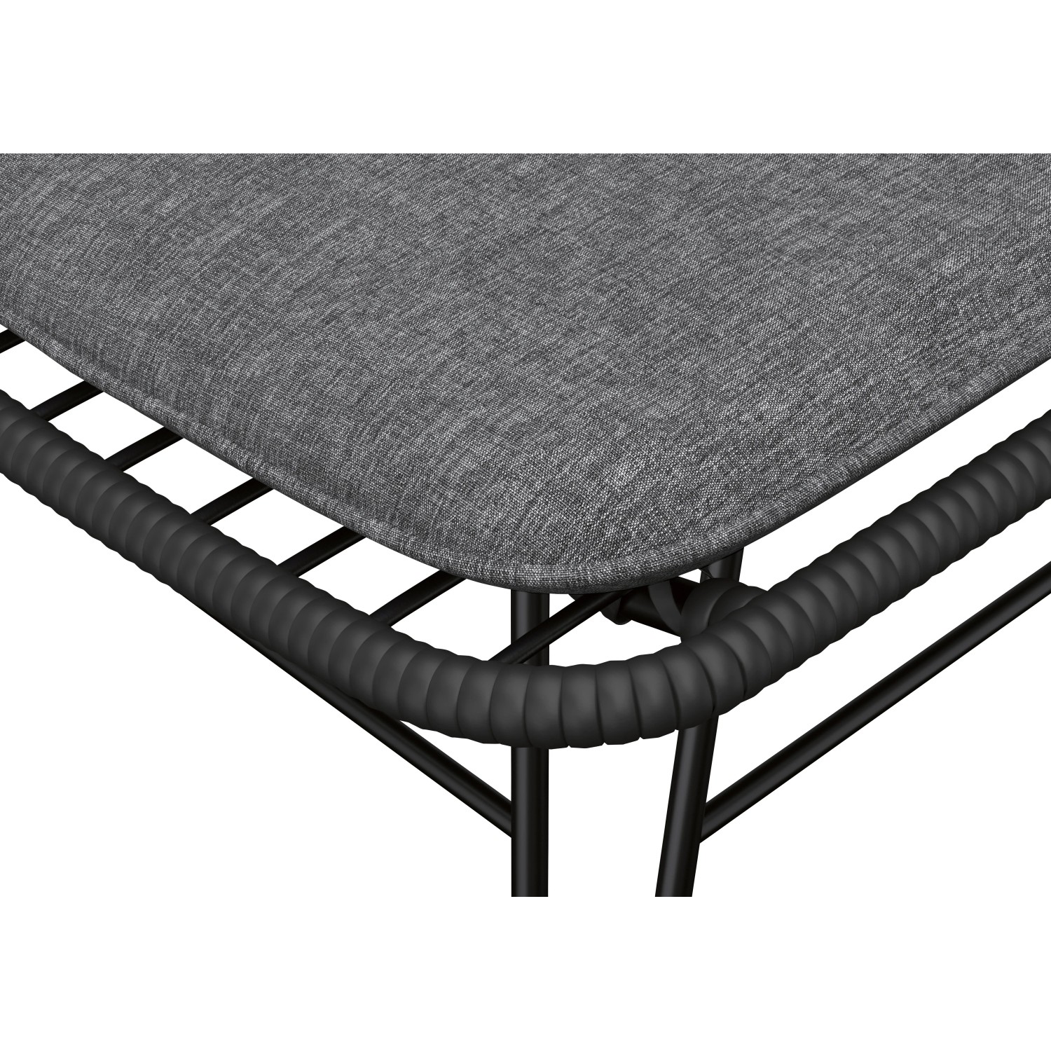 Dettaglio: Set balcone Takone nero con cuscino seduta grigio.