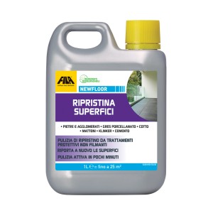 Flacone di FILA Newfloor detergente per pavimenti in pietra, piastrelle e cemento.