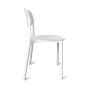 Sedia impilabile bianca t.b.t., vista laterale.