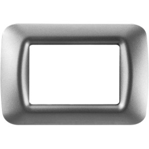 Placca t.b.t. per interruttori e prese, colore argento.