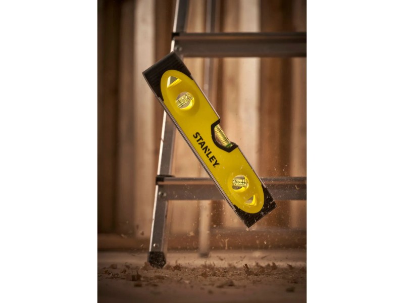 Livella Magnetica Torpedo Ryobi 228 Mm - Compatta Con 3 Bolle E Lato Magnetico