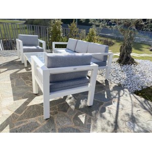 Set mobili da giardino t.b.t. con divano, poltrone e tavolo, struttura bianca, cuscini grigi.