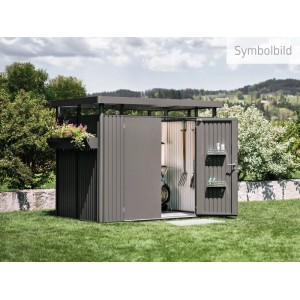 Casetta attrezzi Biohort HighLine grigio scuro metallizzato con porta singola aperta, attrezzi, fioriera in giardino.