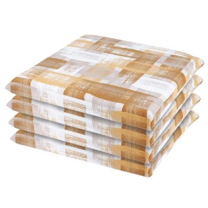 Pila di federe t.b.t. con motivo a scacchi in bianco e oro per cuscini decorativi.