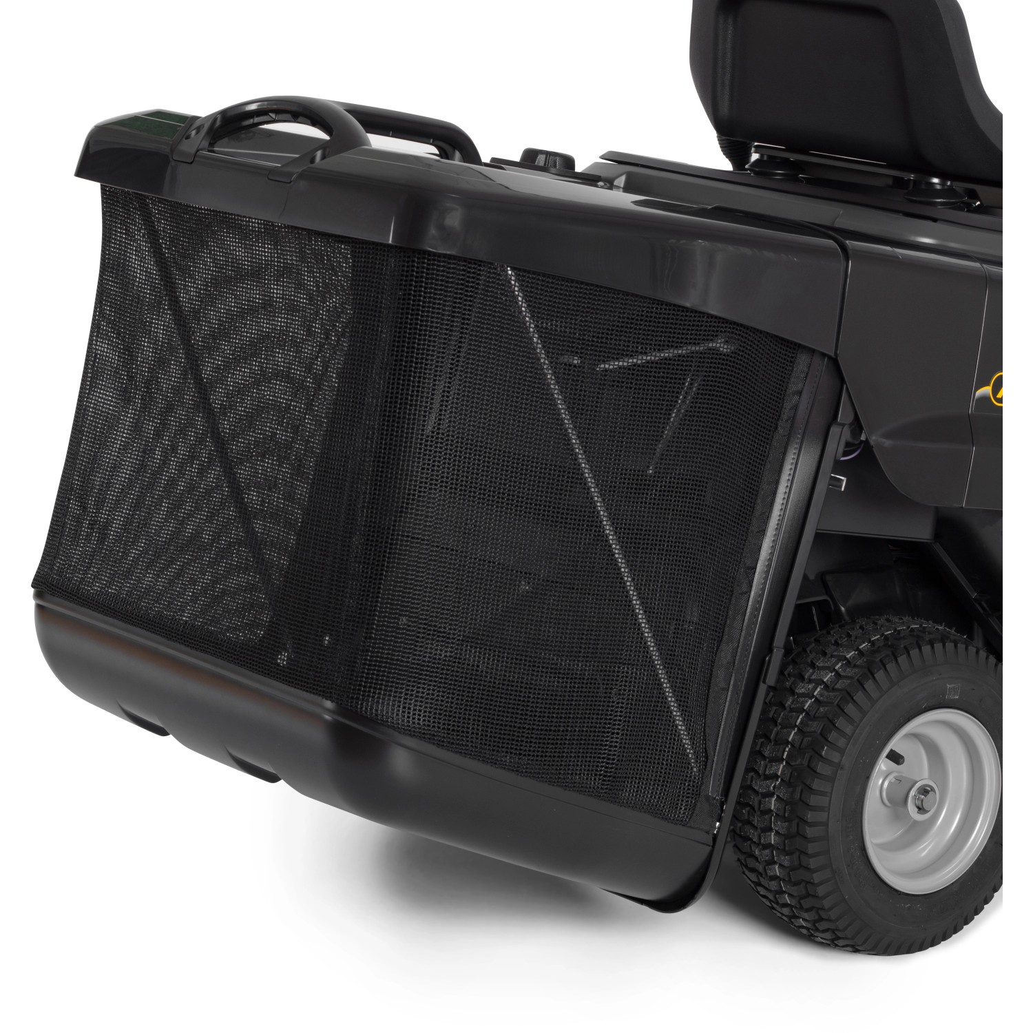 Dettaglio del cesto di raccolta del trattorino Alpina AT2 66 QA.