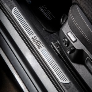 t.b.t. Protezioni battitacco interne auto con logo WRC.