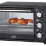Forno a microonde nero t.b.t. con pollo all'interno.
