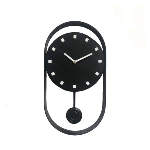 Orologio a pendolo nero dal design moderno per la casa.