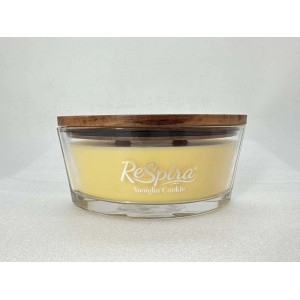 Candela profumata "Vaniglia Cookie" in vetro con coperchio in legno.