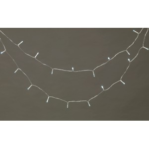 Catena luminosa t.b.t. per interni con piccoli LED bianchi.