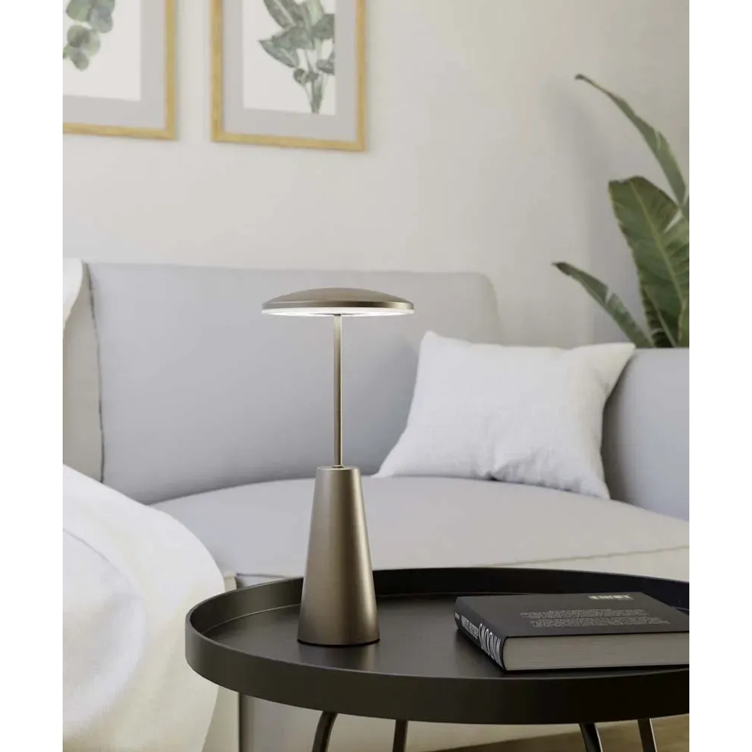 Lampada da tavolo a LED EGLO PICCOLA, bronzo scuro, con dimmer touch, H 28cm, IP54 per interni ed esterni.