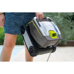 Robot per piscina Zodiac Tornax GT3220, facile da maneggiare con cartuccia filtro rigida.