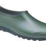 Zoccoli da giardino verdi di t.b.t. per giardinaggio. Scarpe da giardino comode e impermeabili.