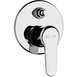 Miscelatore doccia t.b.t. cromato con leva e design rotondo.