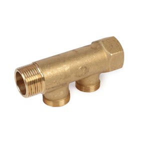 Raccordo a T in ottone per installazione riscaldamento, raccordo filettato.