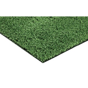 Primo piano di erba sintetica verde.