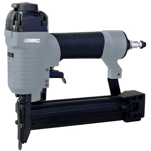 Chiodatrice pneumatica ABAC, accessorio per compressori.