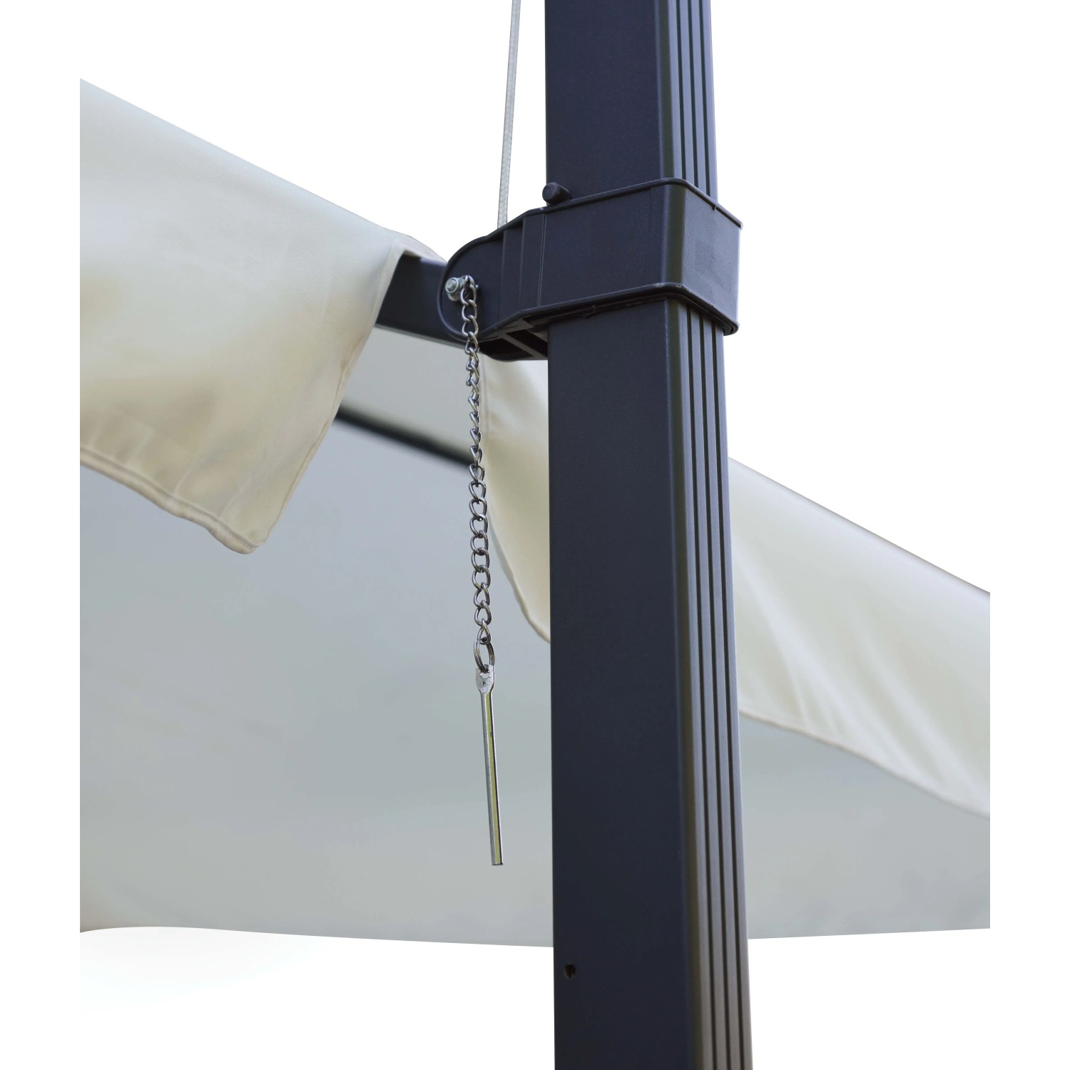 Dettaglio: meccanismo di un ombrellone a braccio t.b.t. con manovella e palo.