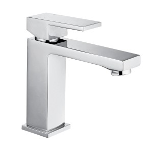 Miscelatore lavabo t.b.t. cromato lucido per bagno.