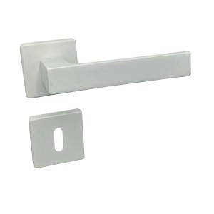 Set maniglia per porta bianca con rosetta quadrata per interni.