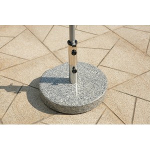 Base per ombrellone in granito, forma rotonda, supporto argentato.