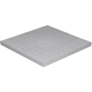 Coperchio grigio per pozzetto/scarico. Forma quadrata con motivo a scacchiera.
