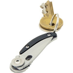Coltello t.b.t. compatto su un portachiavi, ideale per il trasporto.