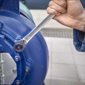 Chiave a cricchetto doppio anello 4 in 1