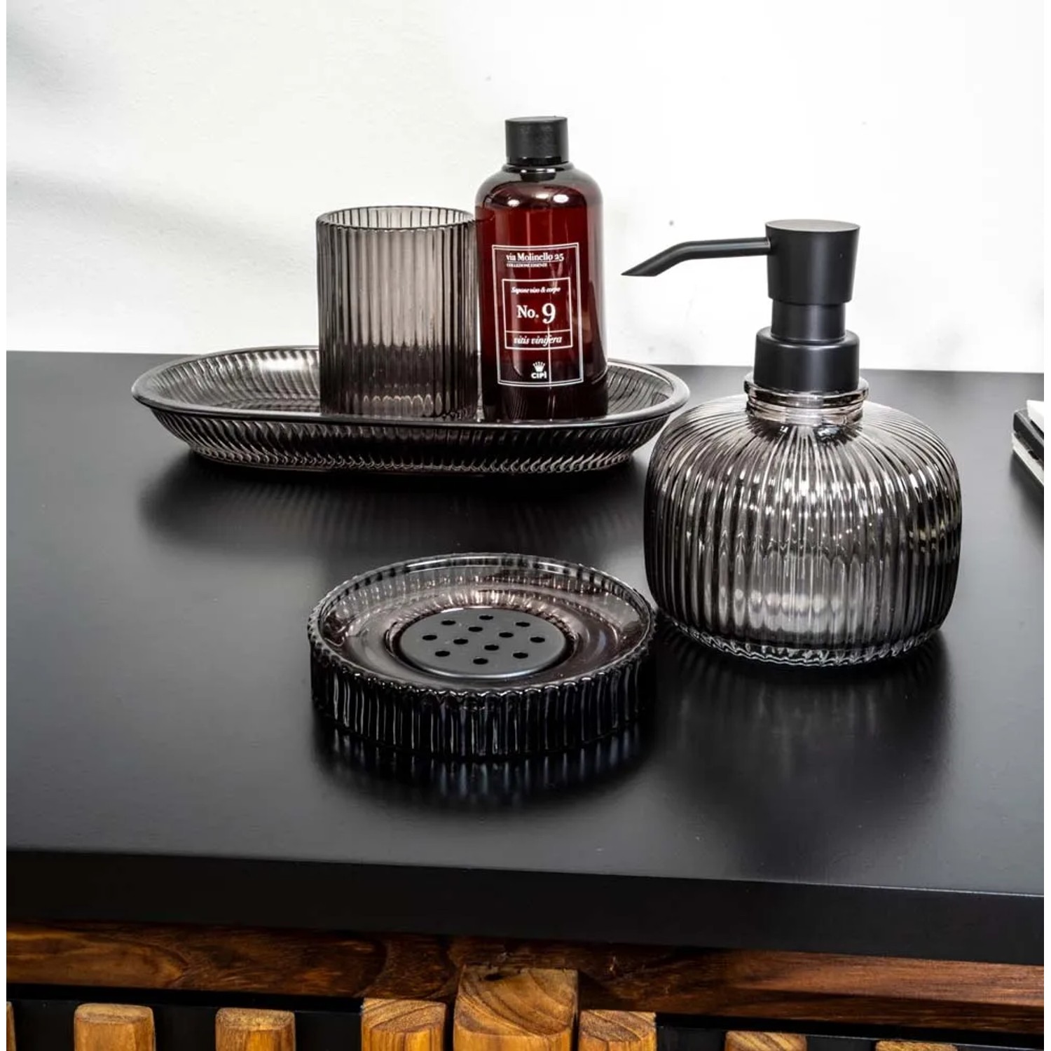 Vassoio in vetro Jewel nero_3