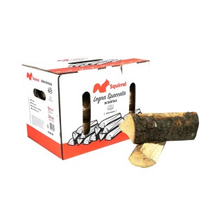 Legna da ardere essiccata in scatola, combustibile per camino e stufa.