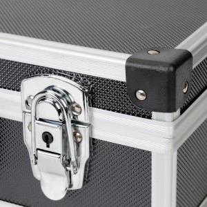 Dettaglio: Set di valigette portautensili LUX, 3 pezzi, con telaio in alluminio e chiusura a scatto.