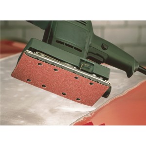 Strisce abrasive LUX K40, 93x230mm per levigatrici orbitali per la lavorazione di legno e metallo.