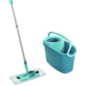 Leifheit Clean Twist M Ergo set lavapavimenti con secchio e centrifuga in turchese e grigio.