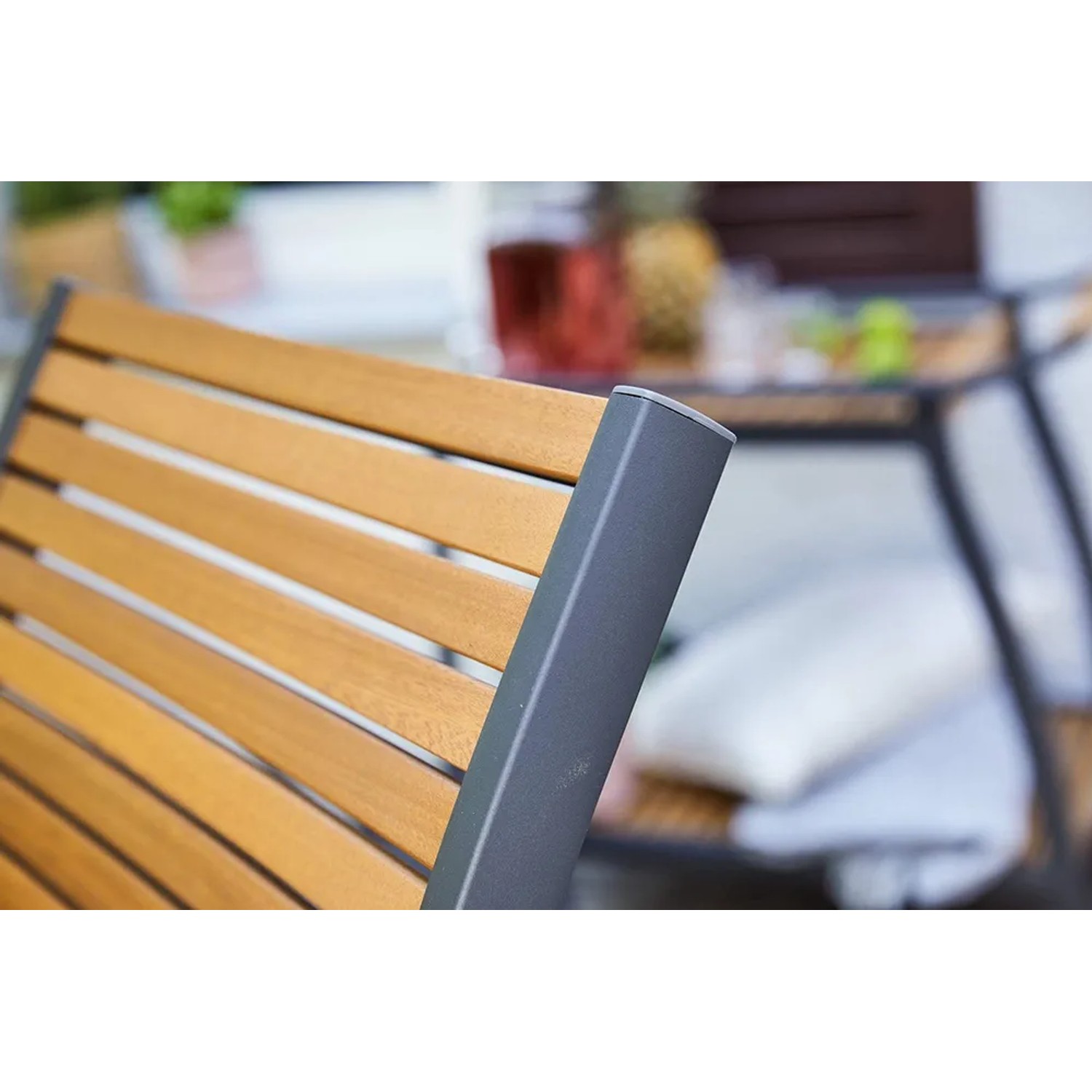 Sedia In Resina Senza Braccioli Con Schienale Aperto Impilabile Debbit Bianco 86434477