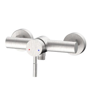 Miscelatore doccia t.b.t. argento con controllo della temperatura.