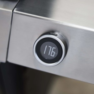 Barbecue a gas Weber Genesis E-435 4 bruciatori con fornello laterale nero
