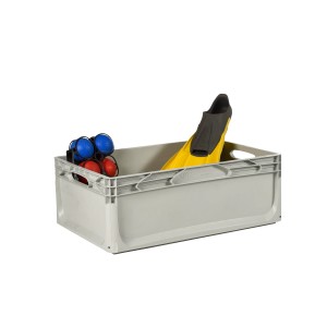 Contenitore t.b.t. grigio con occhiali da sub e pinne gialle. Stoccaggio.