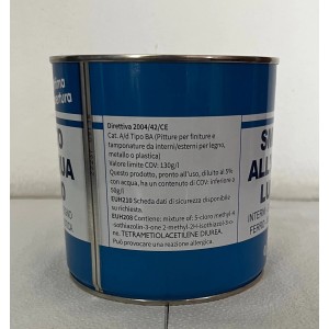 Barattolo di smalto colorato blu t.b.t. per lavori di smaltatura.