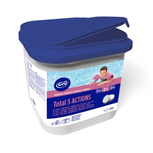 GRE Total 5 Actions pastiglie per la cura della piscina in secchio con coperchio blu per il trattamento dell'acqua.
