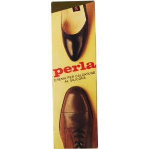 Confezione di lucido da scarpe t.b.t. per la cura delle scarpe.