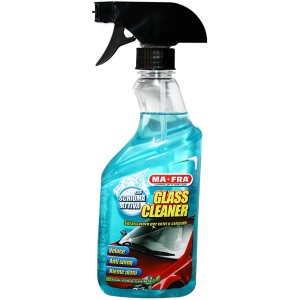 t.b.t. Detergente per vetri auto in flacone spray.