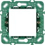 Copertura verde t.b.t. per interruttori e prese.