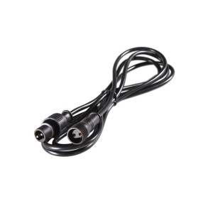 Cavo nero t.b.t. per luci da esterno, dettaglio dei connettori.