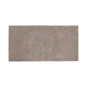 Tappeto da bagno beige con motivo astratto. Morbido per comfort e stile in bagno.