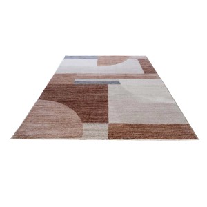 Tappeto moderno con motivo geometrico nei toni del marrone e del beige.