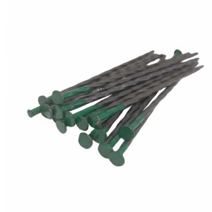 Picchetti a chiodo per fissaggio prato 15 cm 50 pz