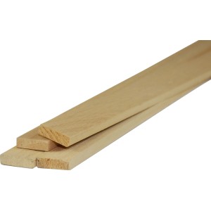 Listelli in legno piallato, colore legno chiaro, per finiture interne e decorazioni.