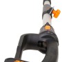 Tagliasiepi telescopico Worx WG252E.9 20V Solo, dettaglio dell'impugnatura e del palo telescopico.