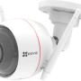 Telecamera di videosorveglianza t.b.t. bianca con antenne per la sicurezza video.