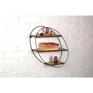 Mensola a muro con tre ripiani e struttura in metallo nero, forma ovale. Montaggio a parete decorativo per libri e decorazioni.